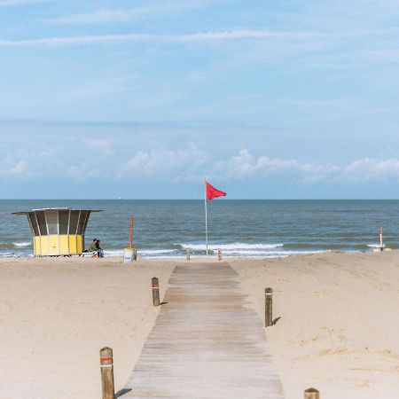 Apartment Railway To The Beach By Interhome Blankenberge Exteriér fotografie